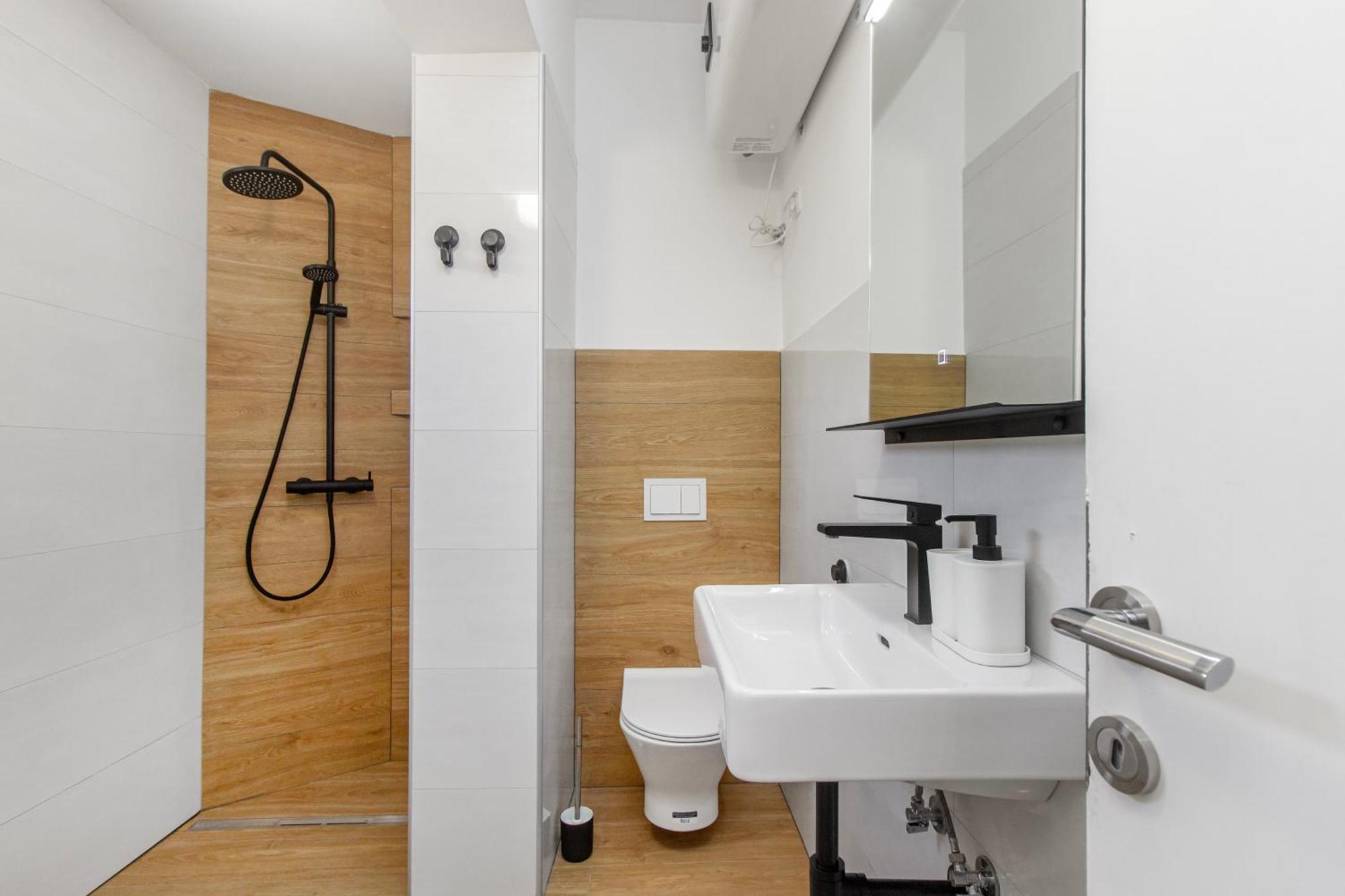 Studio Apartman Casa Lambasa ชิเบนิก ภายนอก รูปภาพ